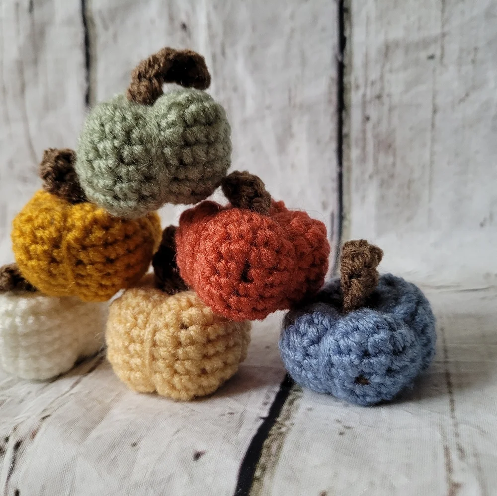 Crochet Mini Pumpkin Decor Set